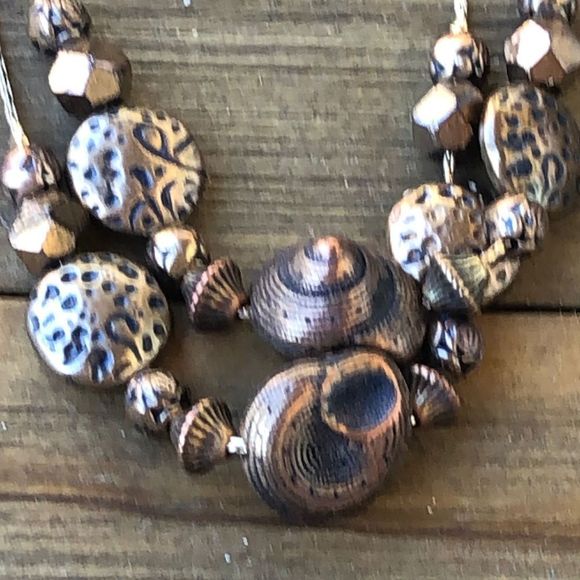 DABBY Reid Neutral Chunky Beaded Double Strand Station Illusion Necklace! EUC - Picture 7 of 9